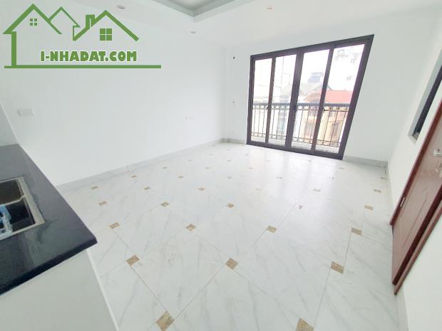 Bán nhà 5 tầng thang máy – Ô tô vào tận nhà – Lĩnh Nam, Hoàng Mai – Giá 6.3 tỷ - 4