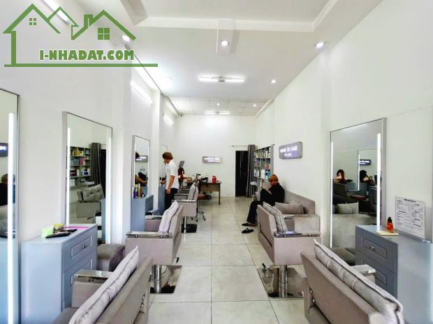 Ngộp Mặt Tiền Kênh Tân Hóa - 46m2 - 2 tầng ở liền Giáp Quận 11 - 2