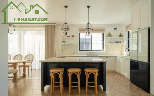 Biệt Thự Sân Vườn Phố Tây Hồ – 160m² – View Hồ – Giá Chỉ 48.5 Tỷ – Chủ Gửi Bán Gấp! - 2