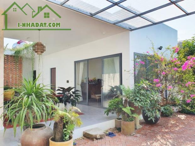 Bán Nhà 170m² Phố Yên Hoa – 3 Mặt Thoáng – Sân Vườn Rộng – View Hồ Cực Đẹp – 52 Tỷ - 1