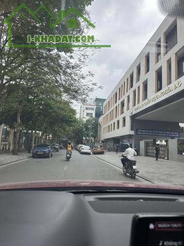 Bán nhà mặt phố nghĩa đô 80mx5t mt6m sổ vuông vỉa hè siêu kd xây vp 30 ty