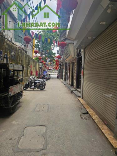 Bán nhà - CHDV Tây Sơn - 7 tầng thang máy - full nội thất - dòng tiền 80tr/tháng - giá chỉ - 1