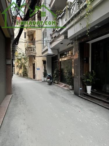 Bán Nhà Ngõ 40 Tô Vĩnh Diện 30,5m2 4 Tầng Gần Phố Gần Ô Tô Giá Chỉ 5,9 Tỷ