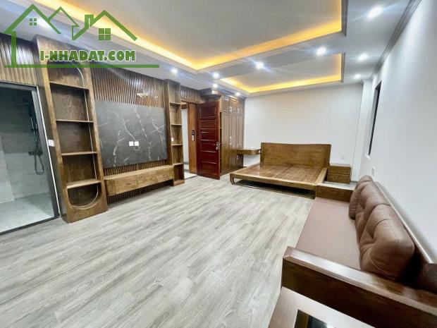 Bán Nhà Phố Tô Vĩnh Diện - 50m x 6 Tầng - Phân Lô - Ô Tô Tránh Trước Nhà - Giá 19,8 Tỷ - 1