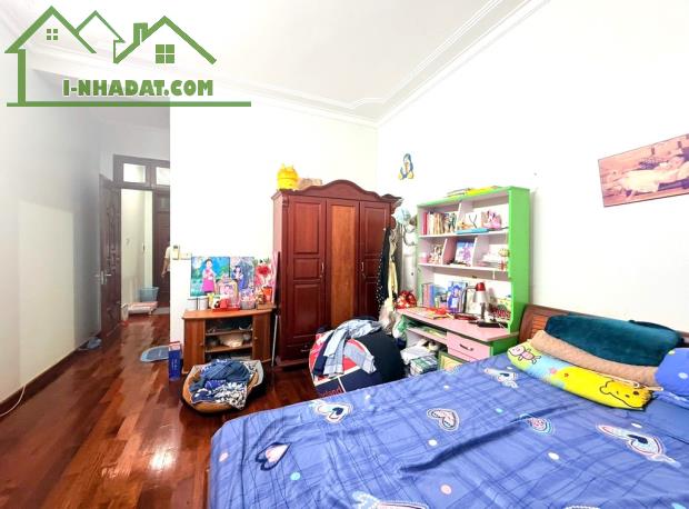 BÁN NHÀ ĐẸP PHÂN LÔ Ô TÔ VÀO NHÀ PHỐ PHÙNG CHÍ KIÊN - 80M2 - 6 TẦNG - 4.5M MẶT TIỀN - 3