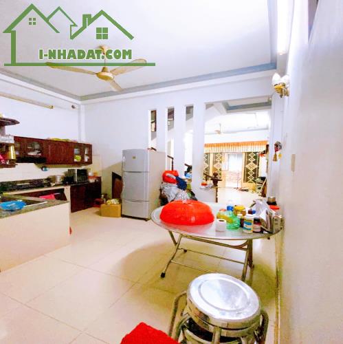 Bán nhà 4 tầng QUẬN TÂN BÌNH, Lạc Long Quân, Diện tích 167 m2, Giá 7.1 tỷ - 2