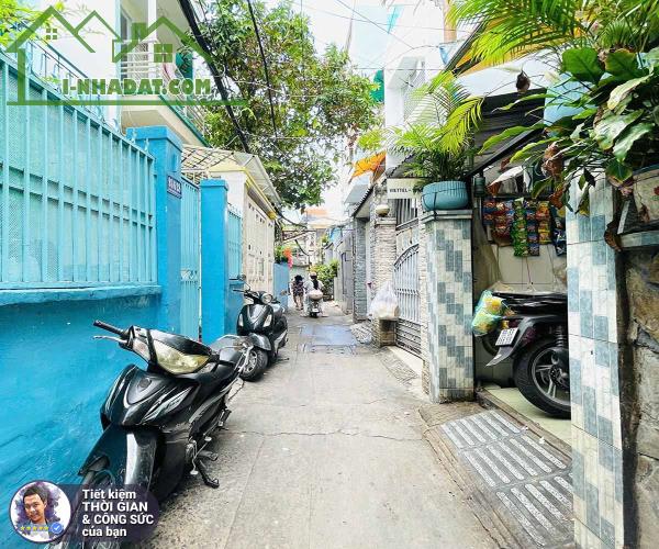 BÁN CĂN HỘ DỊCH VỤ. 47M2. 4 TẦNG. 5 PHÒNG VỆ SINH KHÉP KÍN. SÁT QUẬN 1 - 1