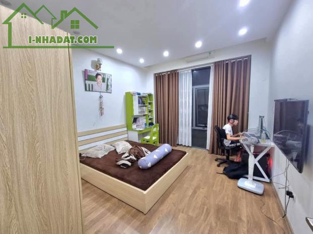 Bán gấp nhà phân lô ngõ Thái Thịnh, Đống Đa, ô tô đỗ cửa, 4 tầng 48m2, 12 tỷ - 1