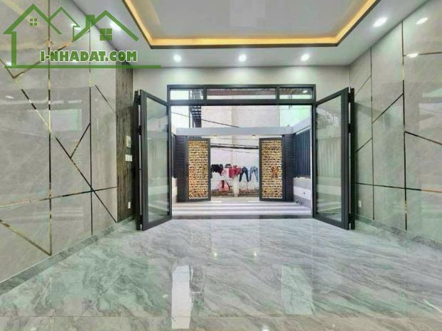 HUỲNH TẤN PHÁT P. Phú Thuận Phú Mỹ Hưng vip Q7 

NGANG 5 DÀI 14  XÂY MỚI 4 TẤM CÓ 7 TỶ - 2