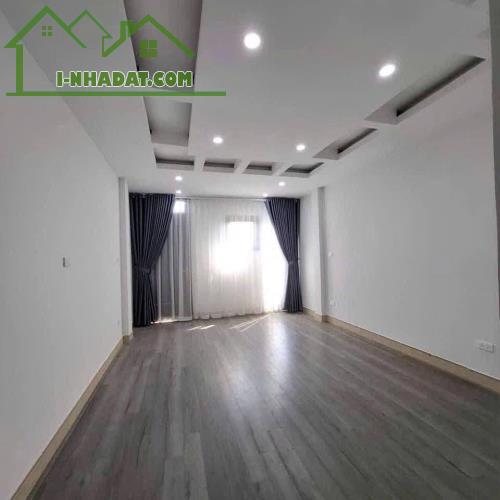 Phân lô Nguỵ Như Kon Tum thông Khuất Duy Tiến 50mx3t mặt tiền 5m, ô tô qua, KD 16.8 tỷ. - 2