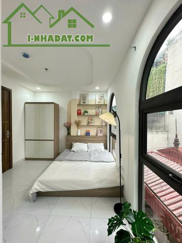 Độc nhất 1 tòa ccmn tại Trung Kính 100m2 7 tầng 27 phòng kk xây mới 100% giá chỉ 2x tỉ - 1