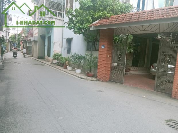 Bán nhà Gia Lâm 145m2 Mặt Tiền 8.6m chỉ 80 triệu/m - 4