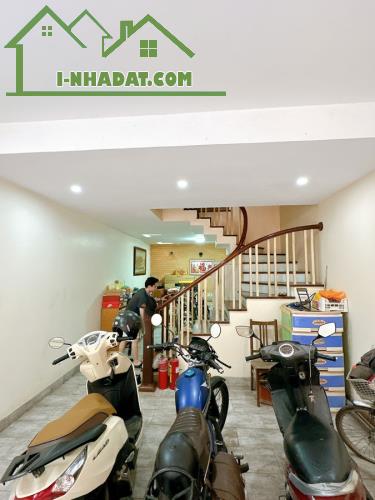 Bán nhà 5T Bồ Đề ngõ oto DT49m ,MT4m giá 12,95 tỷ