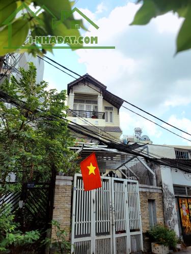 Bán Nhà Phạm Văn Chiêu, Ôtô Trong Nhà, 100m² 3 tầng - Chỉ 8ty