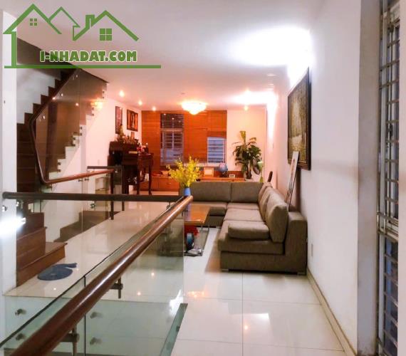 BÁN NHÀ HẺM Ô TÔ CÁCH MẠNG THÁNG TÁM - QUẬN 3 - DIỆN TÍCH 5.5 x 18.6 m, 6 TẦNG, GIÁ 25 TỶ - 3