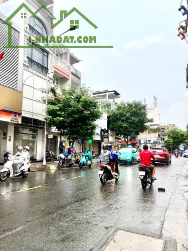 Bán nhà Lê Văn Sỹ,Q.Phú Nhuận, gần MT, ngang 4.1m, 60m2, cho thuê 100tr/năm , 8.25 Tỷ - 2