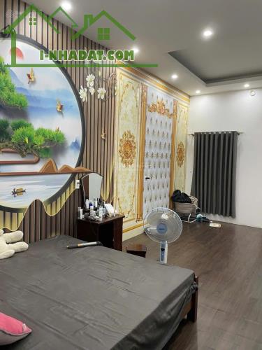 Chính chủ bán nhà 3 tầng đường Cách Mạng Tháng 8 - vị trí đắc địa, thuận lợi kinh doanh - 4