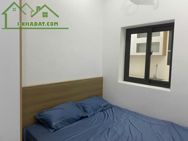 NHÀ ĐẸP - GIÁ TỐT - Vị Trí Đắc Địa Tại TT tầng 1- Nguyễn Phong Sắc- Nguyễn Văn Huyên- - 4