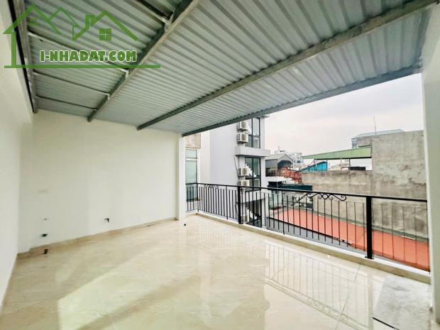 NHÀ ĐẸP TÔN ĐỨC THẮNG - THANG MÁY - FULL NỘI THẤT - 1 NHÀ RA PHỐ - 5