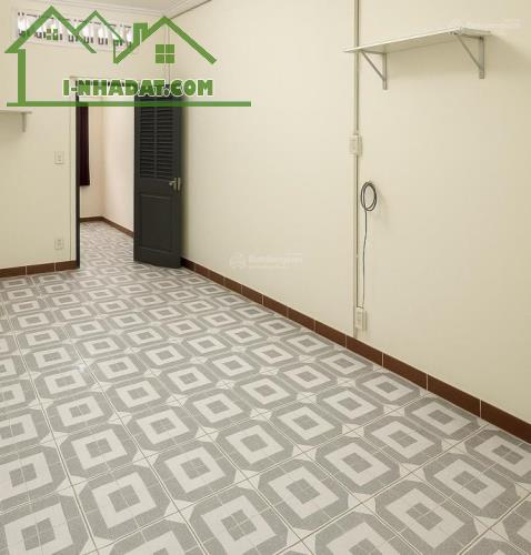 🏡 Bán nhà HXH CMT8, Q.3, điện NLMT, chỉ 9.x tỷ! - 3