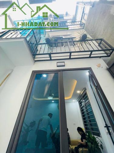 Bán nhà phố Bạch Mai - ngõ thông thẳng tắp , khu phân lô dt 24M giá 4.8 tỷ SĐ riêng chính
