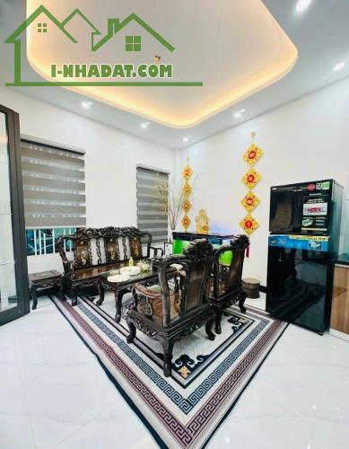 NHÀ ĐẸP HOÀNG MAI- NGÕ NÔNG RỘNG - FULL NỘI THẤT - CHỈ NHỈNH 5 TỶ