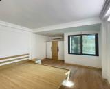 Bán nhà ở Mỹ Đình mới đẹp thoáng sáng ô tô đỗ gần dt 35m 5t mt 3,8m giá 4,9 tỷ