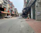 Bán nhà ngay ngã tư Lã Xuân Oai, Q9 - nhỉnh 4 tỷ