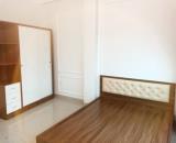 Chính chủ bán gấp nhà Mặt phố Quốc Tử Giám giá 21 tỷ, 30mx6T, Hè rộng 3m