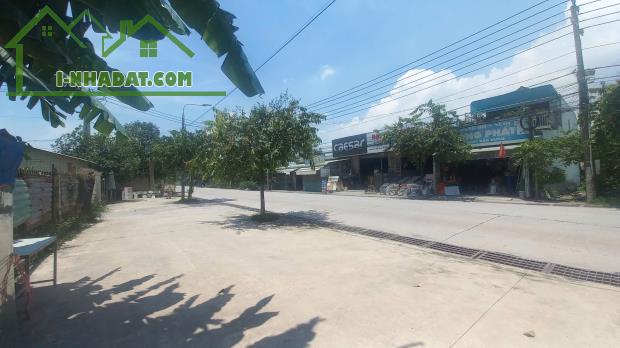 Bán đất mặt tiền kinh doanh Thiện Tân, gần ủy ban và trường cấp 2