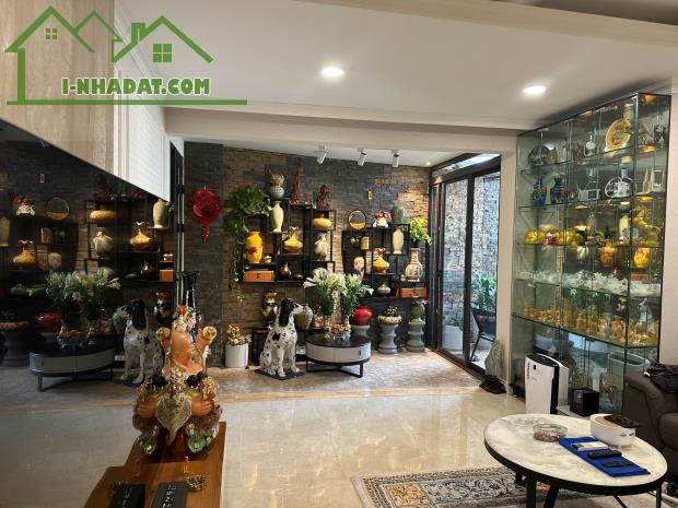💥Siêu Chung cư 36 Hoàng Cầu - Tân Hoàng Minh D