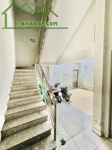Bán nhà 110,4m2, Hẻm xe hơi 6m Đ. Âu Cơ, Tân Phú, Dòng tiền 600 triệu - 1