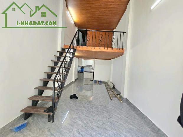 Trung tâm Cổ Nhuế- nhà mới- ở ngay- 33m- 2,9 tỷ