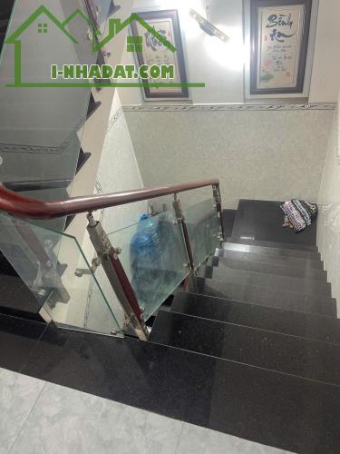 100m², 5 tầng, đường Lê Hồng Phong, Quận 10, giá chỉ 12.5 tỷ - 2