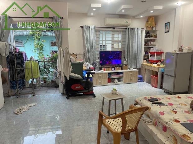 100m², 5 tầng, đường Lê Hồng Phong, Quận 10, giá chỉ 12.5 tỷ - 3