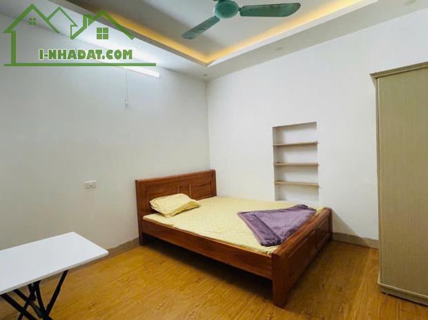 Bán nhà phố Dịch Vọng Hậu, Cầu Giấy | 5 tầng, vừa ở vừa kinh doanh, giá chỉ 9.5 tỷ - 3