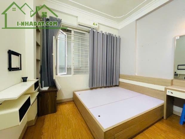 Bán nhà phố Dịch Vọng Hậu, Cầu Giấy | 5 tầng, vừa ở vừa kinh doanh, giá chỉ 9.5 tỷ - 4