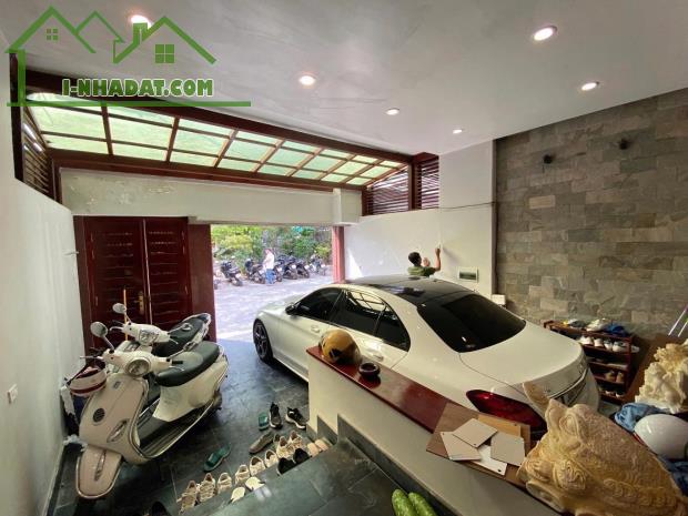 Siêu phẩm LẠC LONG QUÂN  đỉnh của vip hót - phân lô, sát mặt phố, ô tô tránh, đỗ - view hồ - 1