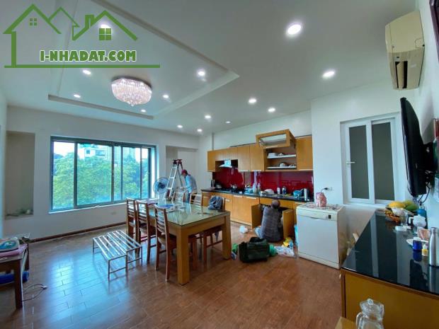 Siêu phẩm LẠC LONG QUÂN  đỉnh của vip hót - phân lô, sát mặt phố, ô tô tránh, đỗ - view hồ - 3
