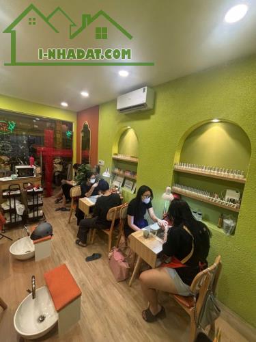 Quận 3 ! Sang Spa – Nail – Gội, nằm tại Trần Quang Diệu,Quận 3 – khu vực dân cư đông, Tel - 4