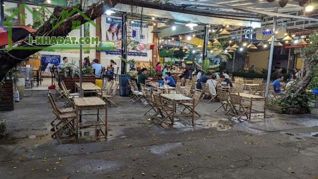 Tân Phú, Sang quán nhậu góc 2 MT Nguyễn Cửu Đàm, dt 12 x 20m, full nội thất, Liên hệ : - 1