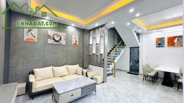 Bán nhà Xây Mới Độc Lập ngõ 132 An Đà 4 tầng thiết kế Villa Mini mặt tiền rộng tới 7m