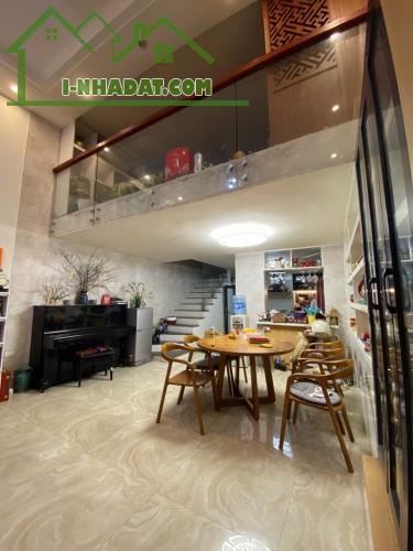 Hàng hiếm nhà lô góc mặt hồ  Bồ Đề, Long Biên,89m 7T  thang máy 29,5ty ôto,KD - 4