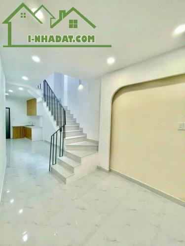 BÁN NHÀ GẤP CHỦ KẸT TIỀN – NHÀ THƠM GIÁ TỐT – 60M2 -  MUA NGAY KẺO LỞ -HXH THÔNG THOÁNG - 3