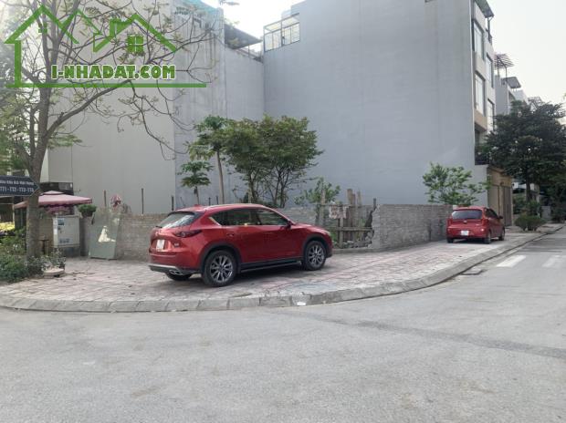Bán lô góc 226 khu B đấu giá 31ha Trâu Quỳ, vị trí kinh doanh nhà hàng, khách sạn