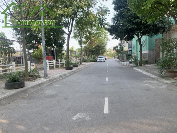 Bán lô góc 226 khu B đấu giá 31ha Trâu Quỳ, vị trí kinh doanh nhà hàng, khách sạn - 1