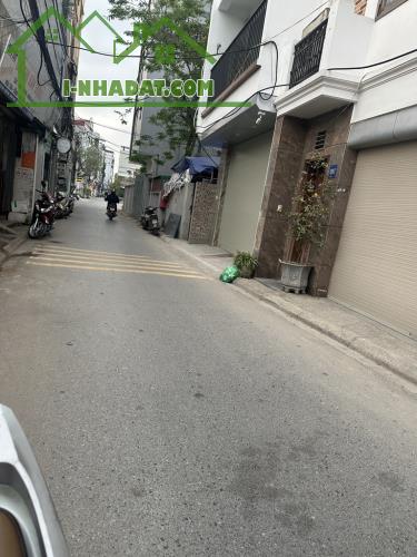 BÁN NHÀ P NGỌC THỤY LONG BIÊN.5 TẦNG ,50M². GIÁ CHÀO HƠN 9 TỶ.  THANG MÁY,KINH DOANH Ô TÔ