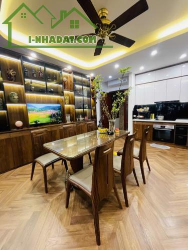 BÁN TÒA NHÀ LÔ GÓC PHAN ĐÌNH PHÙNG- HOÀN KIẾM, 110 M2, MT 10M, GIÁ 139 TỶ. - 1