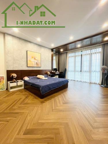 BÁN TÒA NHÀ LÔ GÓC PHAN ĐÌNH PHÙNG- HOÀN KIẾM, 110 M2, MT 10M, GIÁ 139 TỶ. - 3