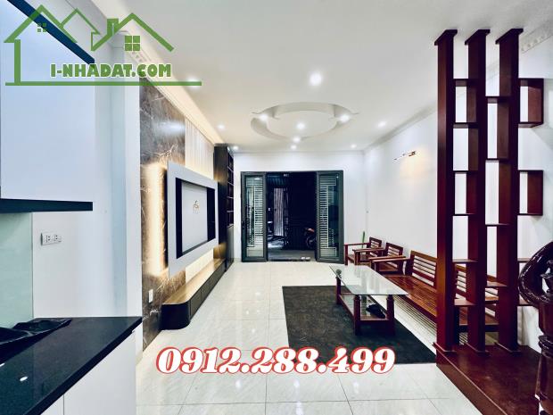BÁN NHÀ ĐẠI LA – HAI BÀ TRƯNG – 36M² – 5 TẦNG  – CÁCH PHỐ 50M – 7.2 TỶ